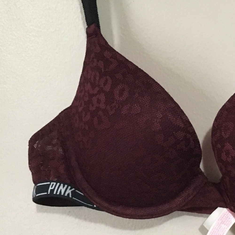 Pink push up bra. Burgundy leopard PINK logo. 32DD